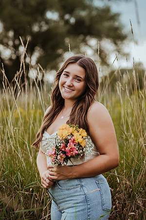 High School Senior Portrait, Family Portrait, Photographer - Hartford, WI Photography